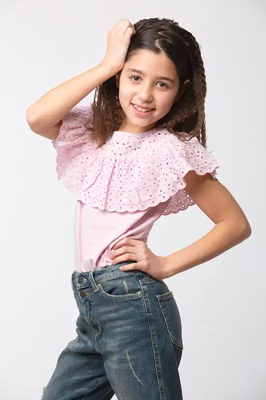 Book fotografico bambina Milano, primo piano espressivo