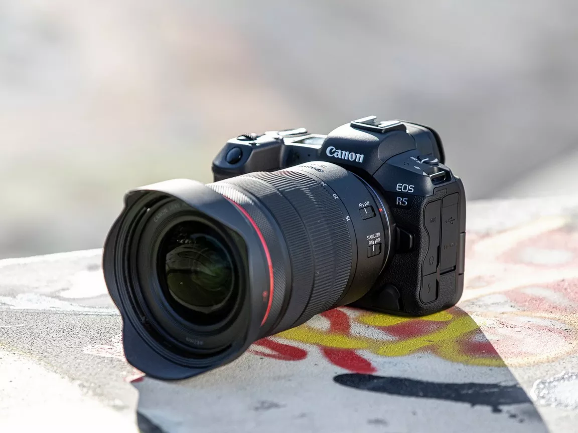 Canon R5 fotocamera mirrorless professionale Giovanni Miele